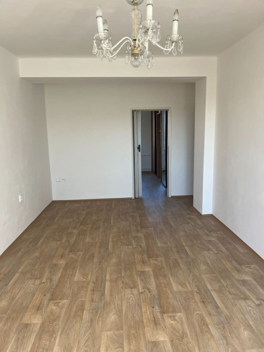 Pronájem bytu 2+1 49 m², Sadská, Praha, Praha Pronájem bytu 2+1 49 m², Sadská, Praha, Praha