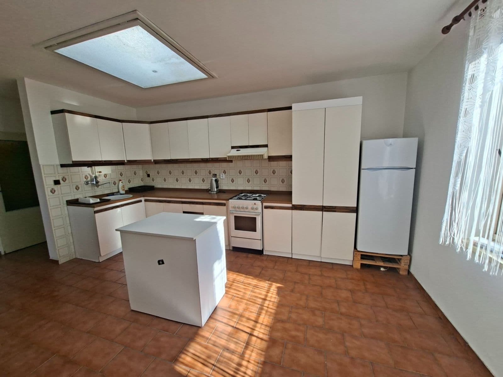 Pronájem bytu 2+kk 70 m², Křiby, Tetčice, Jihomoravský kraj Pronájem bytu 2+kk 70 m², Křiby, Tetčice, Jihomoravský kraj