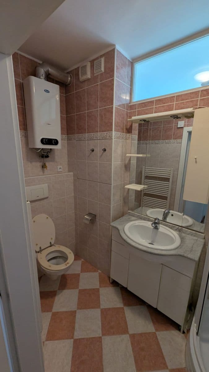 Pronájem bytu 2+1 52 m², Zengrova, Praha, Praha Pronájem bytu 2+1 52 m², Zengrova, Praha, Praha