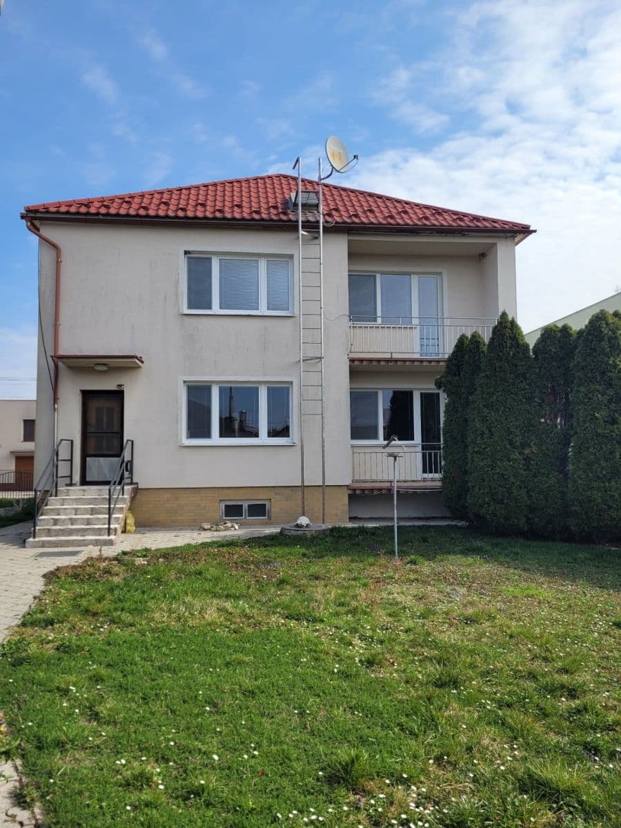 Pronájem domu 200 m², pozemek 573 m², Jablonica, Trnavský kraj Pronájem domu 200 m², pozemek 573 m², Jablonica, Trnavský kraj