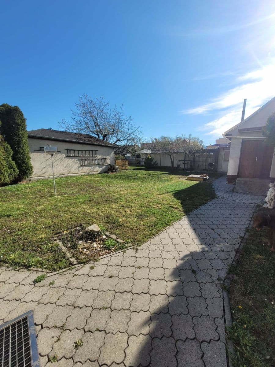 Pronájem domu 200 m², pozemek 573 m², Jablonica, Trnavský kraj Pronájem domu 200 m², pozemek 573 m², Jablonica, Trnavský kraj