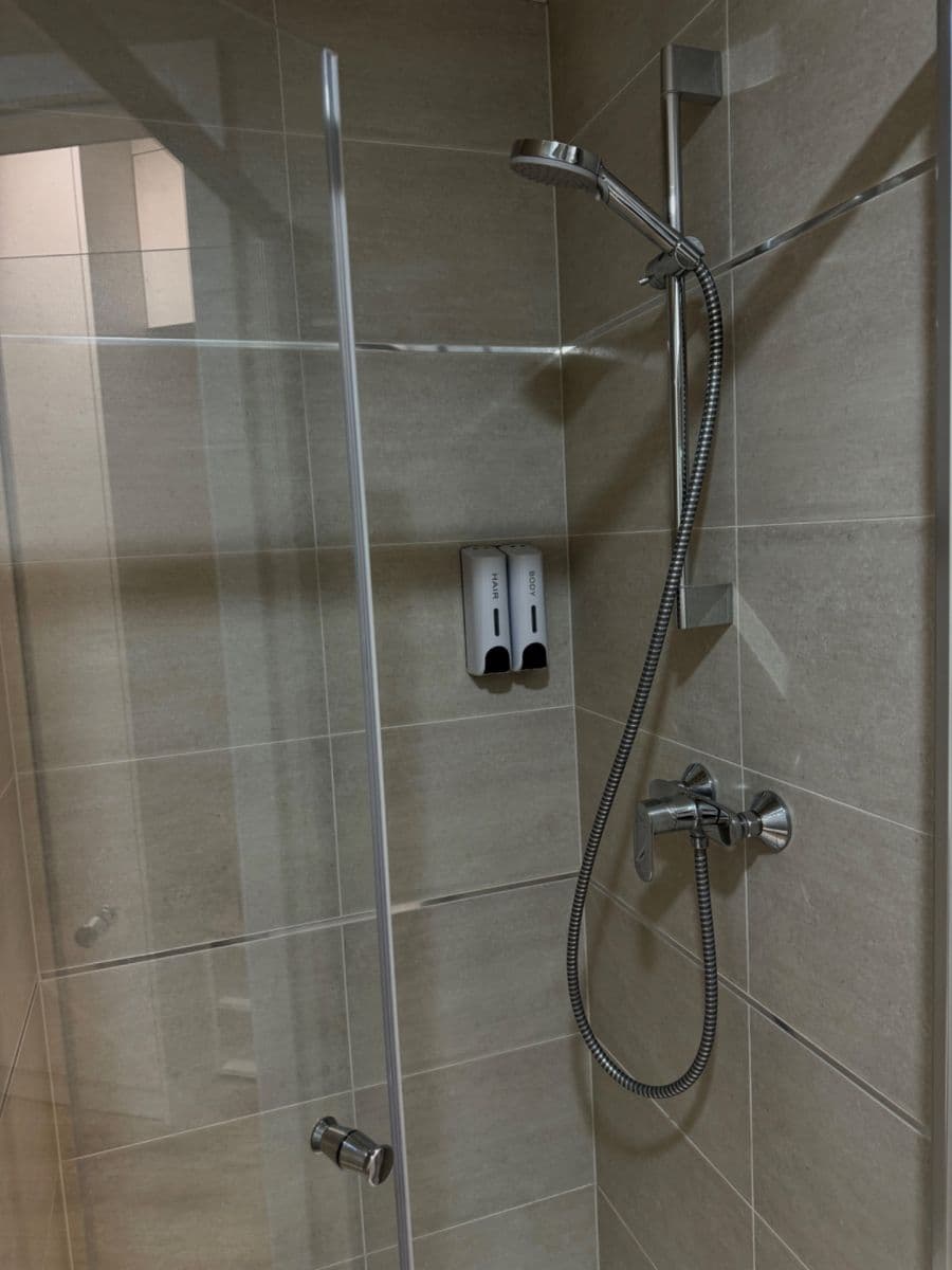 Prodej bytu 1+kk 22 m², Plzeňská, Praha, Praha Prodej bytu 1+kk 22 m², Plzeňská, Praha, Praha