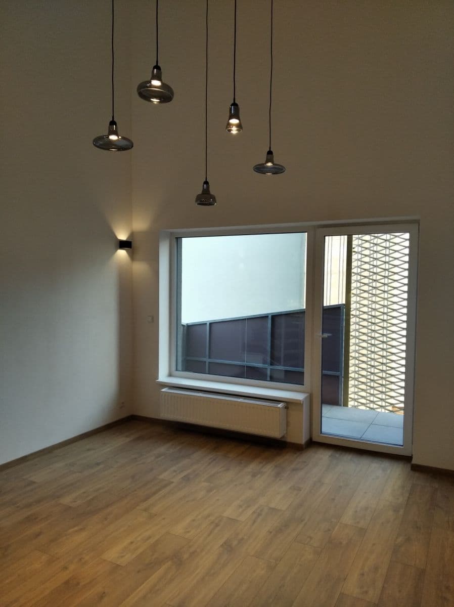 Pronájem bytu 2+kk 48 m², Zlín, Zlínský kraj Pronájem bytu 2+kk 48 m², Zlín, Zlínský kraj
