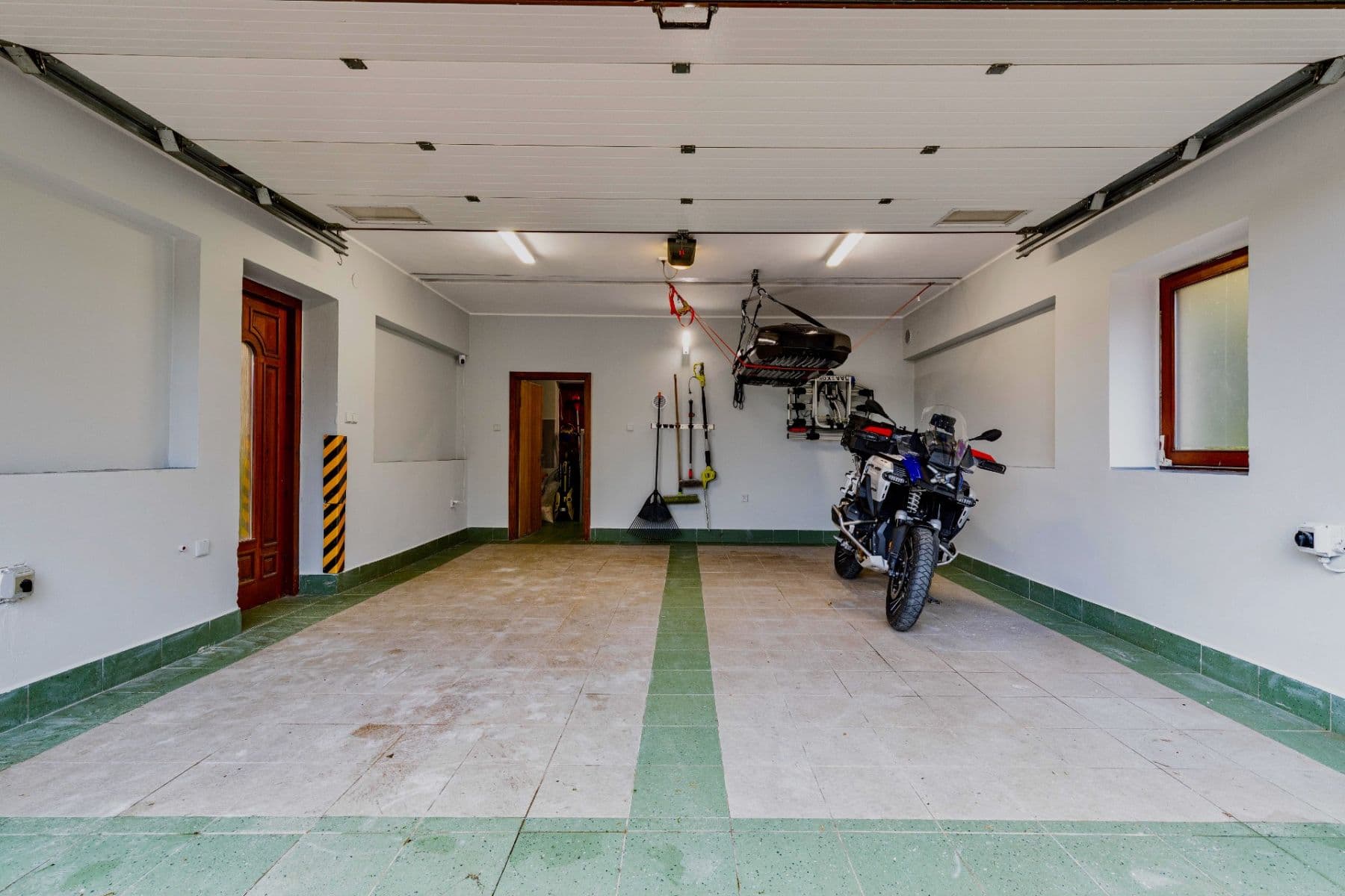 Prodej domu 264 m², pozemek 1.343 m², Benešov, Středočeský kraj Prodej domu 264 m², pozemek 1.343 m², Benešov, Středočeský kraj