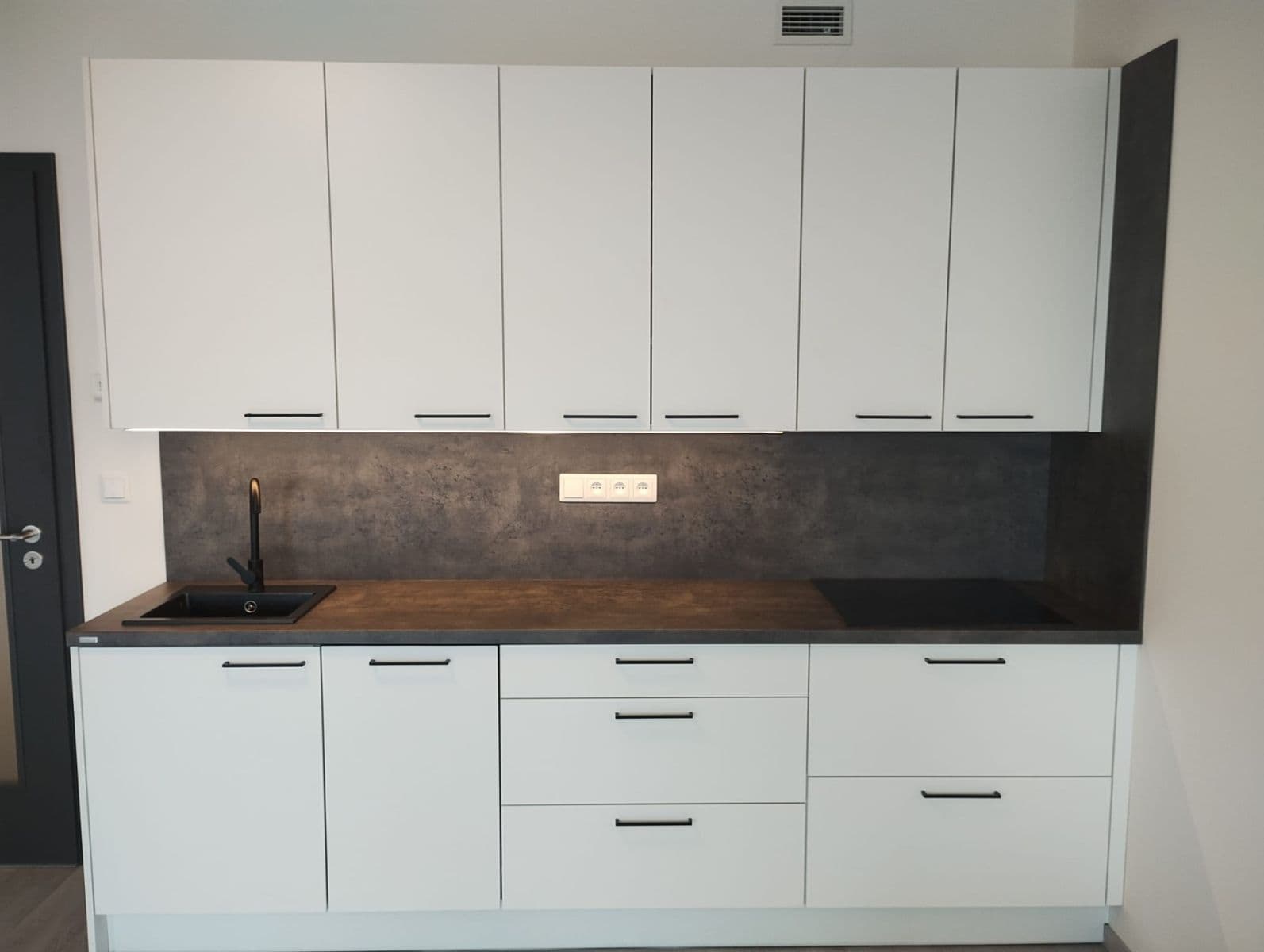 Pronájem bytu 1+kk 47 m², Poděbradská, Praha, Praha Pronájem bytu 1+kk 47 m², Poděbradská, Praha, Praha