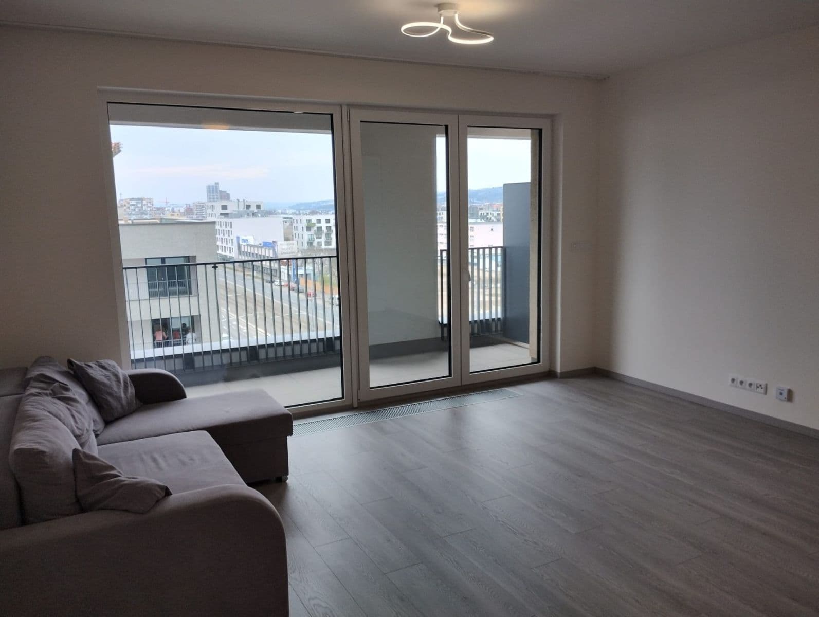 Pronájem bytu 1+kk 47 m², Poděbradská, Praha, Praha Pronájem bytu 1+kk 47 m², Poděbradská, Praha, Praha