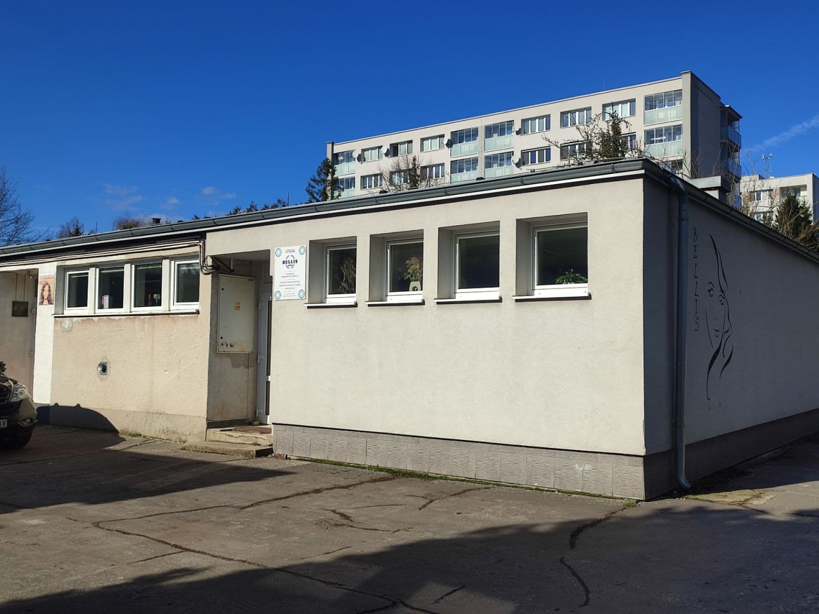 Prodej nebytového prostoru 57 m², Sídlisko Dušana Jurkoviča, Brezová pod Bradlom, Trenčiansky kraj Prodej nebytového prostoru 57 m², Sídlisko Dušana Jurkoviča, Brezová pod Bradlom, Trenčiansky kraj