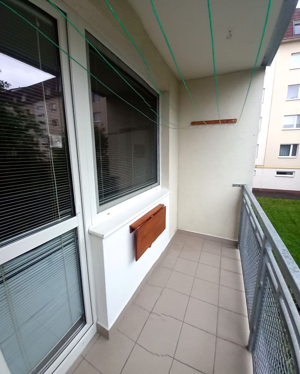 Pronájem bytu 3+1 68 m², Nad Štolami, Odolena Voda, Středočeský kraj Pronájem bytu 3+1 68 m², Nad Štolami, Odolena Voda, Středočeský kraj