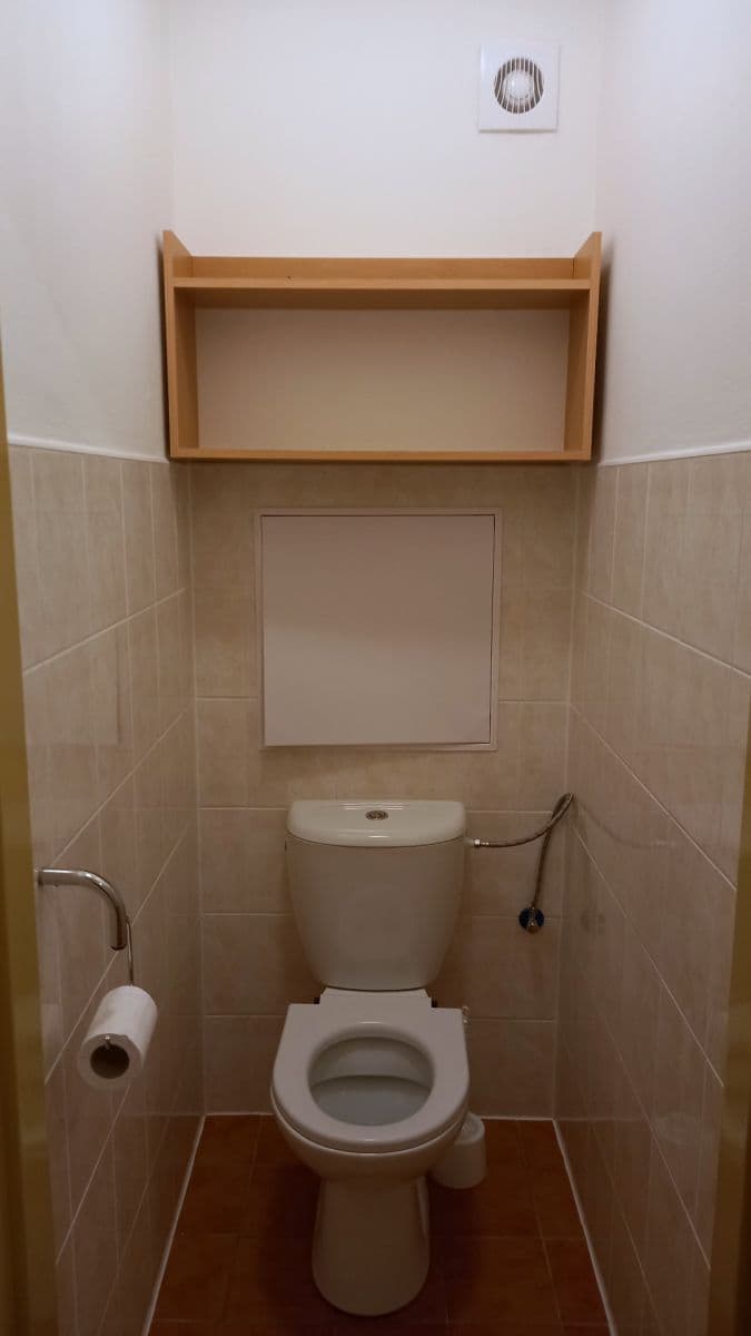 Pronájem bytu 3+1 68 m², Nad Štolami, Odolena Voda, Středočeský kraj Pronájem bytu 3+1 68 m², Nad Štolami, Odolena Voda, Středočeský kraj