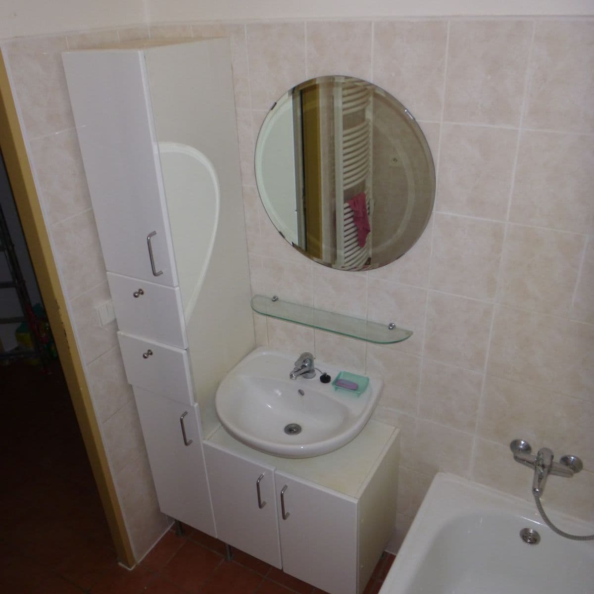 Pronájem bytu 3+1 68 m², Nad Štolami, Odolena Voda, Středočeský kraj Pronájem bytu 3+1 68 m², Nad Štolami, Odolena Voda, Středočeský kraj