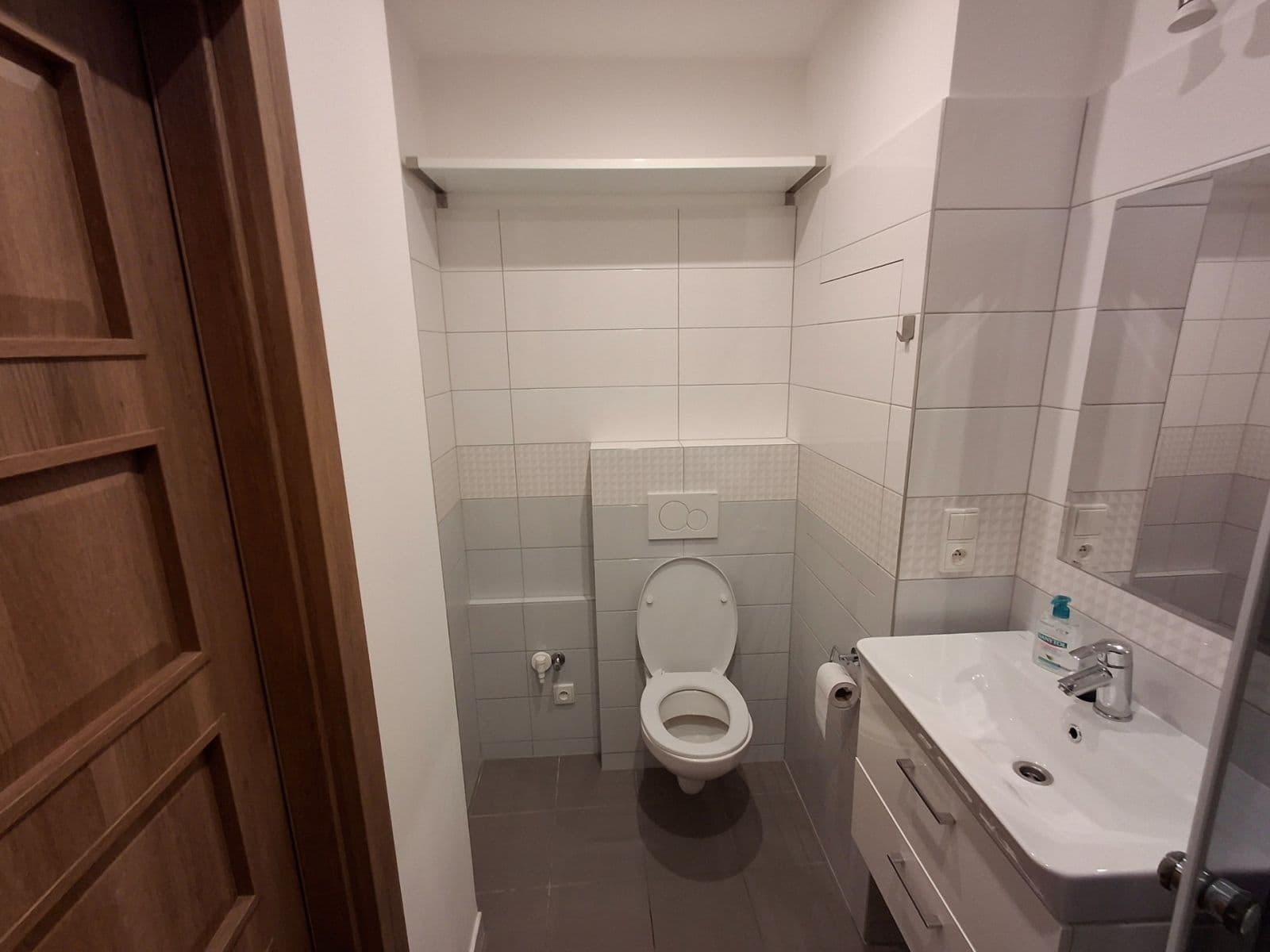 Prodej bytu 2+kk 35 m², Kapraďová, Praha, Praha Prodej bytu 2+kk 35 m², Kapraďová, Praha, Praha