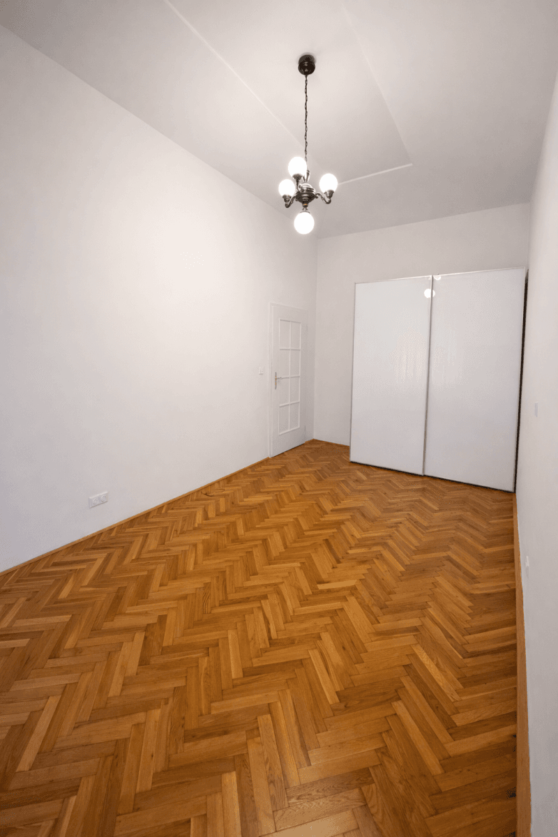 Pronájem bytu 2+1 56 m², Všehrdova, Praha, Praha Pronájem bytu 2+1 56 m², Všehrdova, Praha, Praha