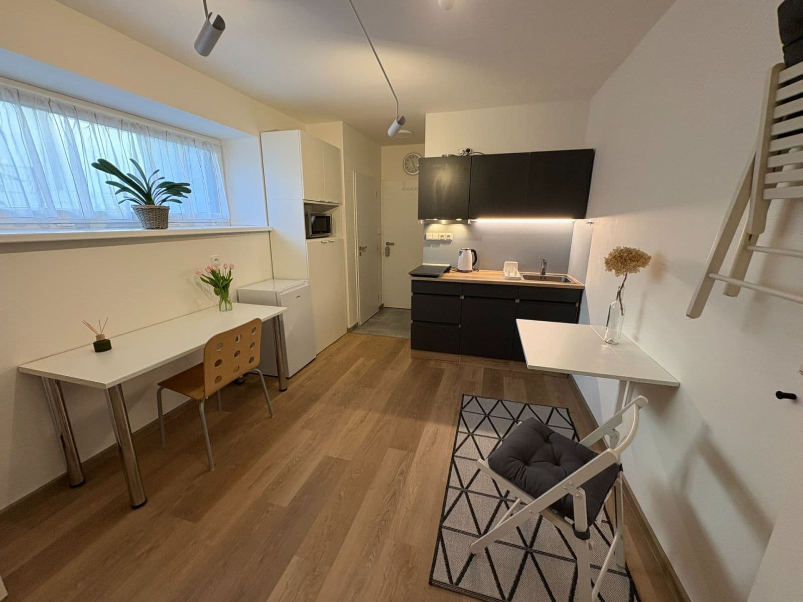 Pronájem bytu Garsoniéra 19 m², Šmolíkova, Praha, Praha Pronájem bytu Garsoniéra 19 m², Šmolíkova, Praha, Praha
