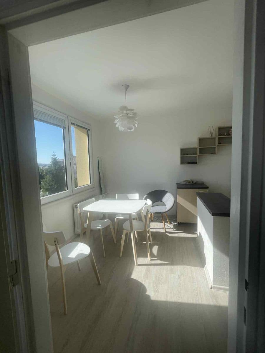 Prodej bytu 1+1 35 m², Budovatelská, Písek, Jihočeský kraj Prodej bytu 1+1 35 m², Budovatelská, Písek, Jihočeský kraj