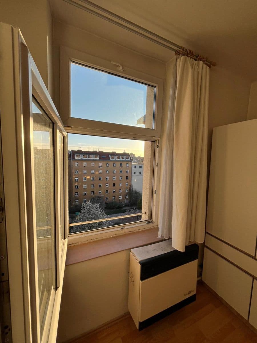 Pronájem bytu 1+1 30 m², U Skládky, Praha, Praha Pronájem bytu 1+1 30 m², U Skládky, Praha, Praha