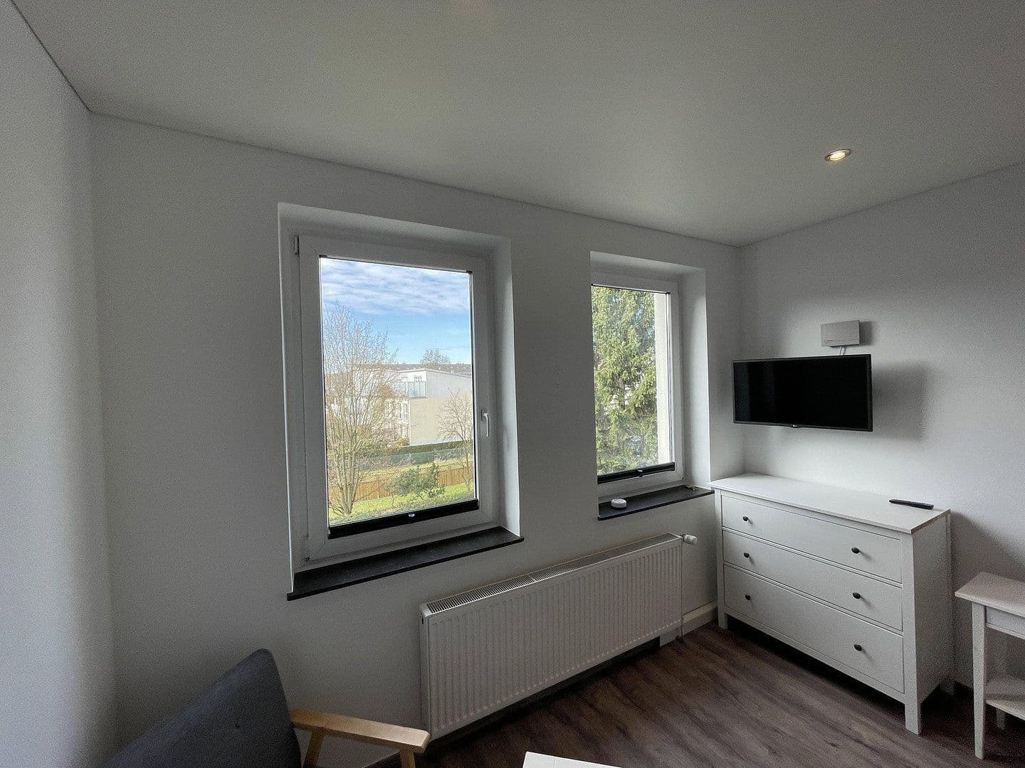 Prodej bytu 1+1 32 m², Aachenerstr. 157, Düsseldorf, Severní Porýní-Vestfálsko Prodej bytu 1+1 32 m², Aachenerstr. 157, Düsseldorf, Severní Porýní-Vestfálsko