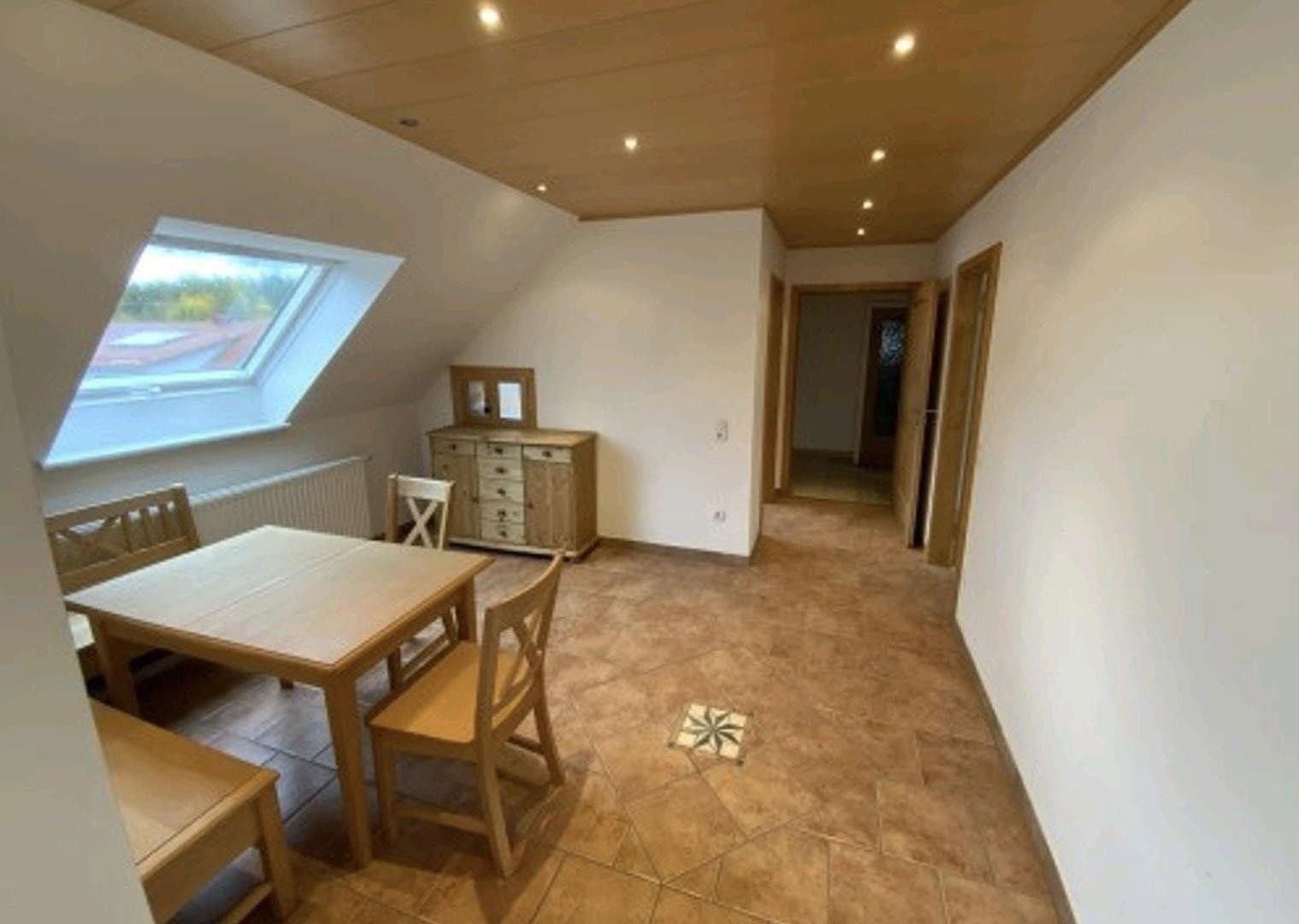 Pronájem bytu 5+1 106 m², Pezoldstraße 28, Gößweinstein, Bavorsko Pronájem bytu 5+1 106 m², Pezoldstraße 28, Gößweinstein, Bavorsko