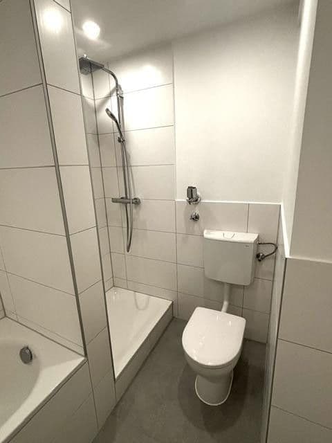 Pronájem bytu 3+1 92 m², Noestraße 28, München, Bavorsko Pronájem bytu 3+1 92 m², Noestraße 28, München, Bavorsko