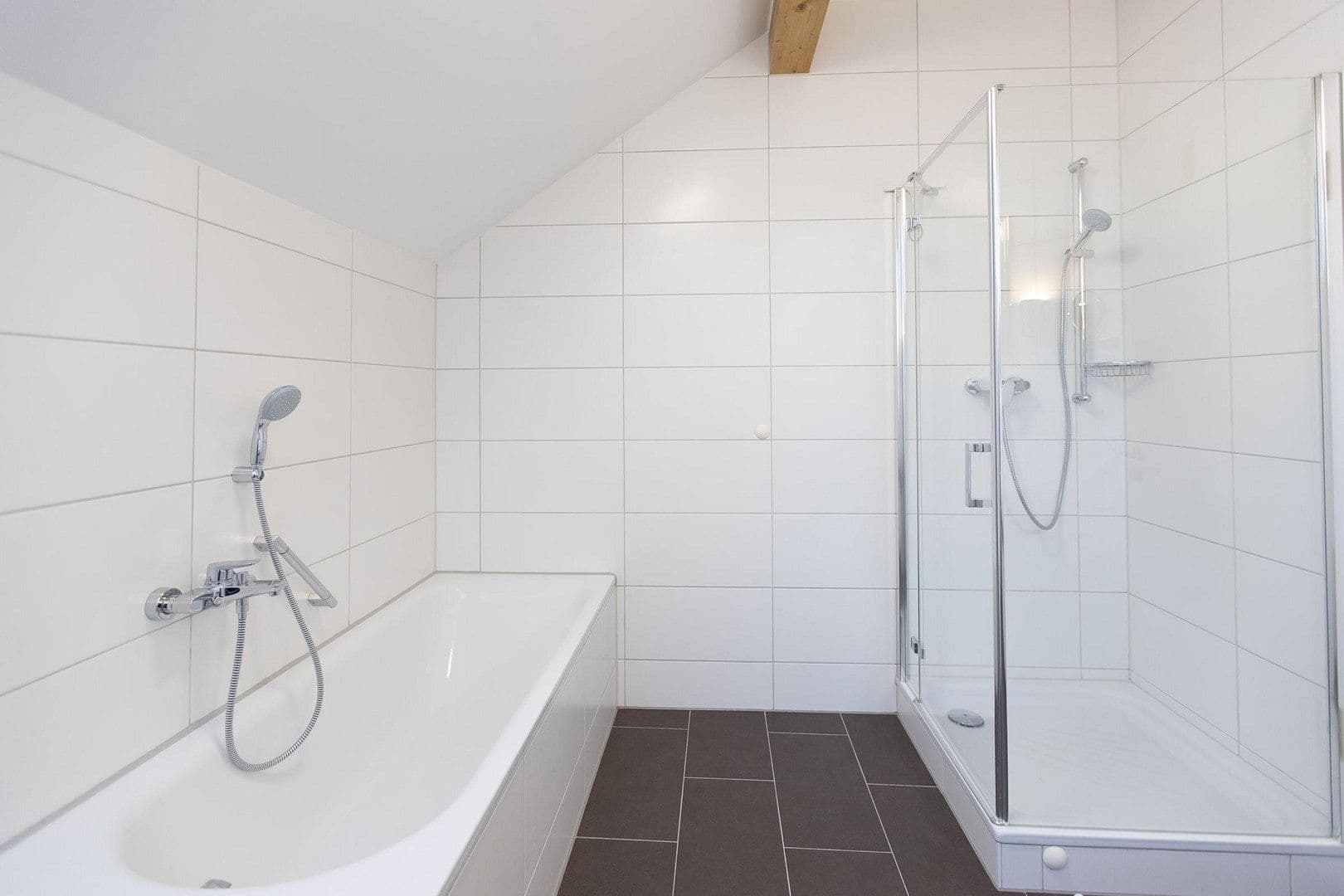 Pronájem bytu 3+1 90 m², Forstenrieder Allee 194, München, Bavorsko Pronájem bytu 3+1 90 m², Forstenrieder Allee 194, München, Bavorsko