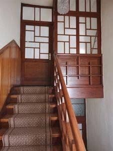 Prodej domu 255 m², pozemek 385 m², Hochstr. 3, Bad Neuenahr-Ahrweiler, Porýní-Falc Prodej domu 255 m², pozemek 385 m², Hochstr. 3, Bad Neuenahr-Ahrweiler, Porýní-Falc