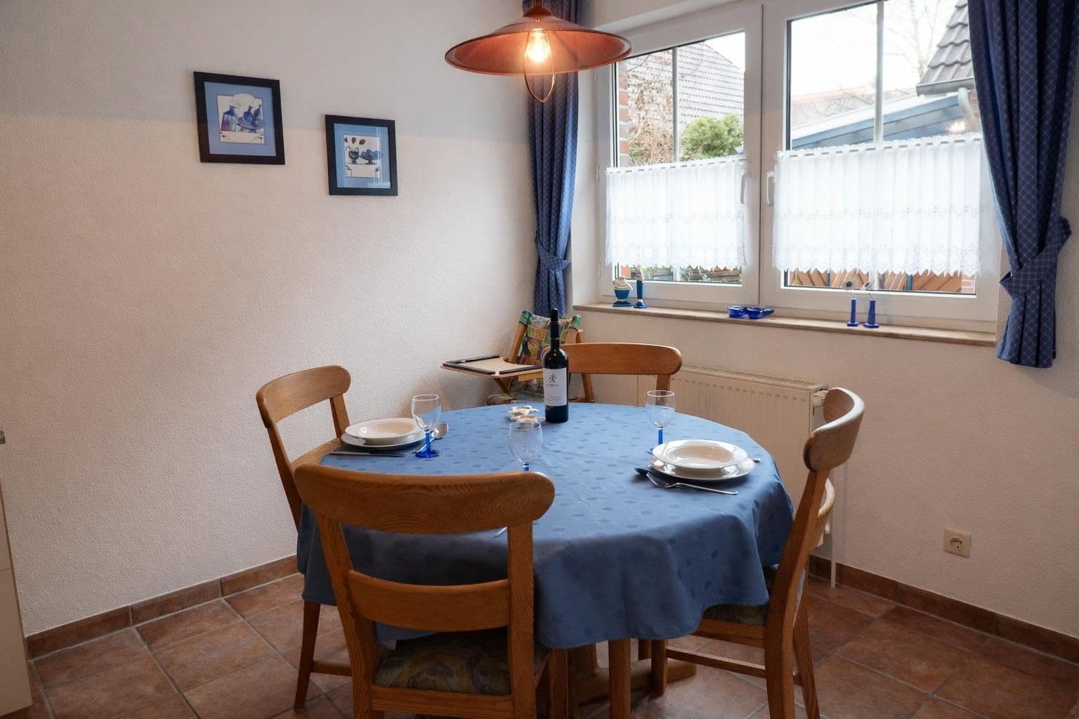 Prodej domu 80 m², pozemek 137 m², Hollwert 33b, Varel, Dolní Sasko Prodej domu 80 m², pozemek 137 m², Hollwert 33b, Varel, Dolní Sasko