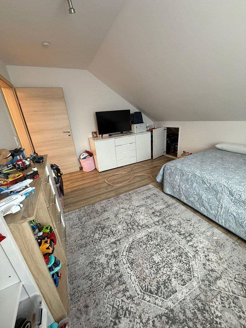 Prodej bytu 4+1 114 m², Crailsheim, Bádensko-Württembersko Prodej bytu 4+1 114 m², Crailsheim, Bádensko-Württembersko