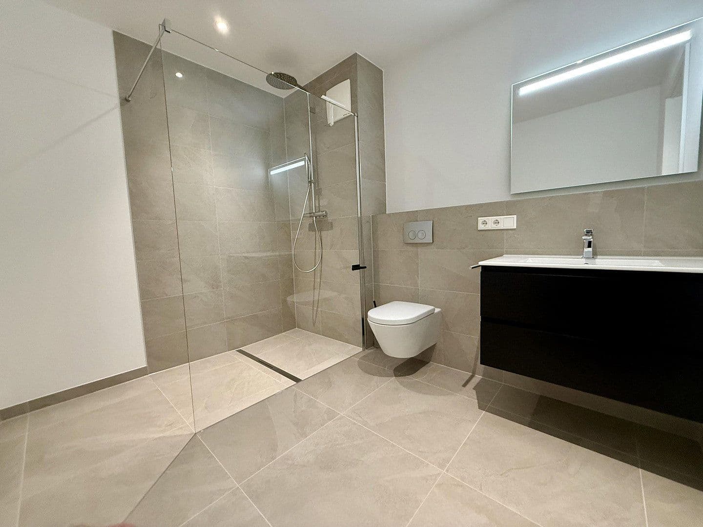 Pronájem bytu 2+1 74 m², Am Steinkart 5b, Bad Griesbach i.Rottal, Bavorsko Pronájem bytu 2+1 74 m², Am Steinkart 5b, Bad Griesbach i.Rottal, Bavorsko