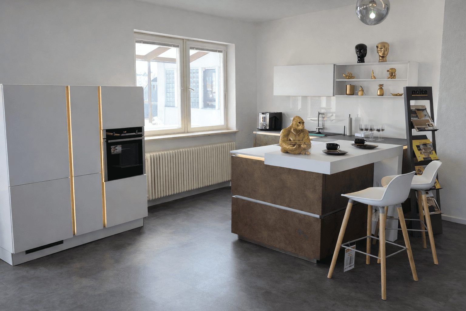 Prodej domu 8.500 m², pozemek 6.250 m², Weidhausen b.Coburg, Bavorsko Prodej domu 8.500 m², pozemek 6.250 m², Weidhausen b.Coburg, Bavorsko