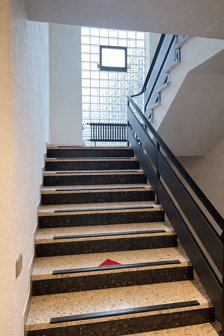 Prodej domu 8.500 m², pozemek 6.250 m², Weidhausen b.Coburg, Bavorsko Prodej domu 8.500 m², pozemek 6.250 m², Weidhausen b.Coburg, Bavorsko