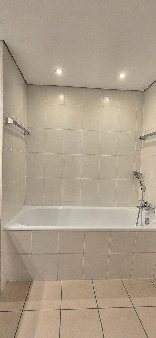 Prodej bytu 2+1 73 m², Essen, Severní Porýní-Vestfálsko Prodej bytu 2+1 73 m², Essen, Severní Porýní-Vestfálsko