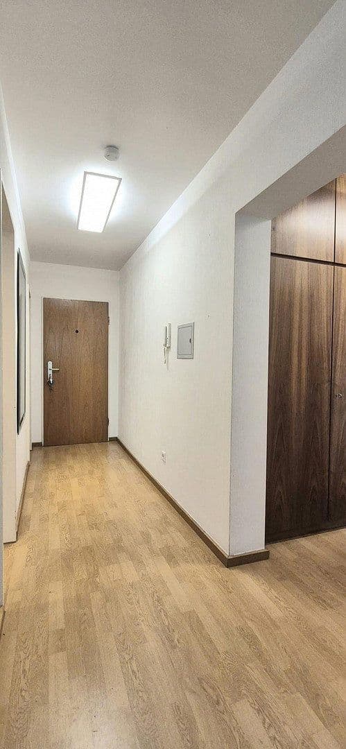 Prodej bytu 2+1 73 m², Essen, Severní Porýní-Vestfálsko Prodej bytu 2+1 73 m², Essen, Severní Porýní-Vestfálsko