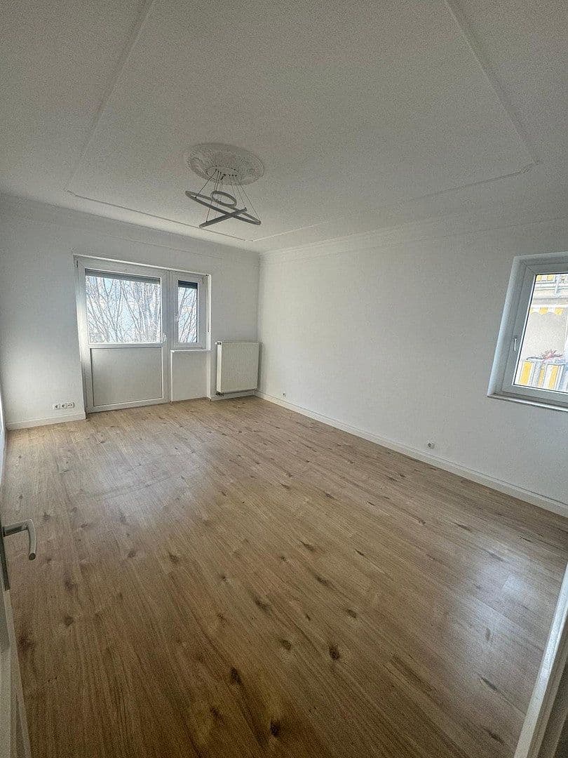 Pronájem bytu 78 m², Eisenstr. 21, Mannheim, Bádensko-Württembersko Pronájem bytu 78 m², Eisenstr. 21, Mannheim, Bádensko-Württembersko