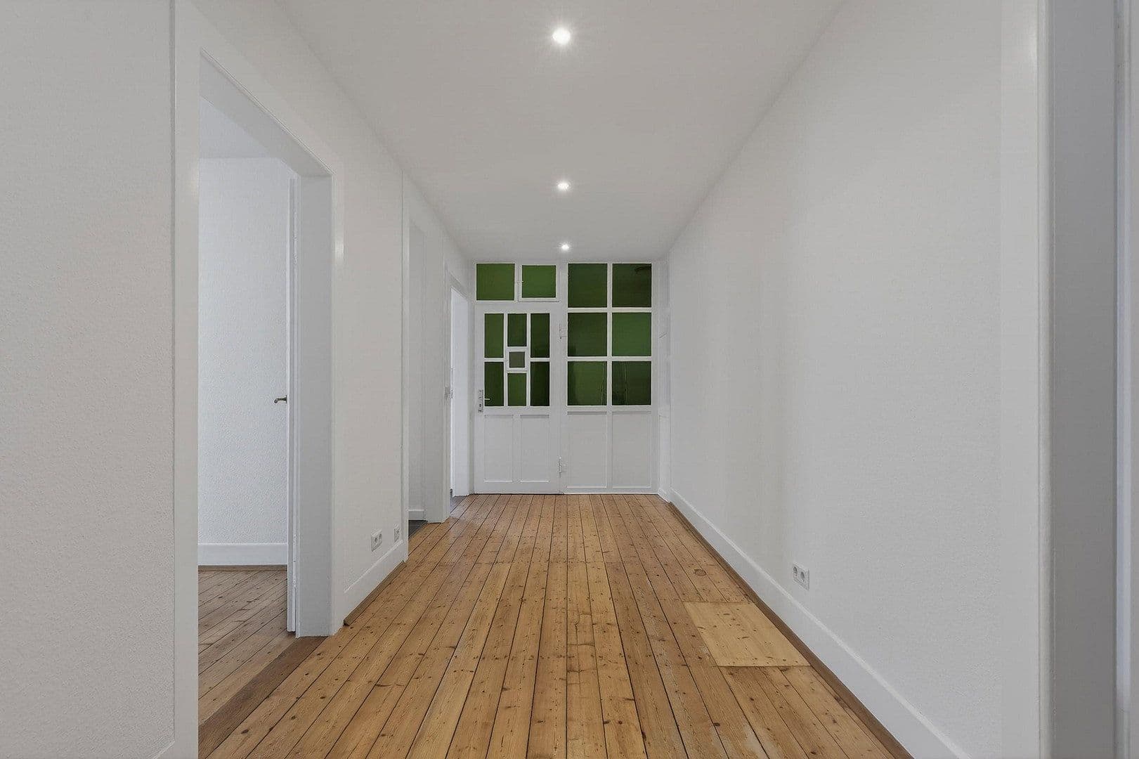 Pronájem bytu 3+1 78 m², Nonnenbühl 7, Karlsruhe Durlach, Bádensko-Württembersko Pronájem bytu 3+1 78 m², Nonnenbühl 7, Karlsruhe Durlach, Bádensko-Württembersko