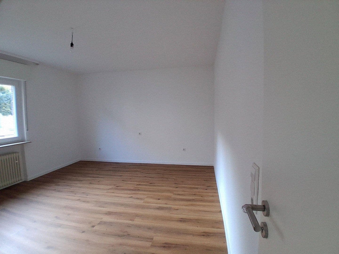 Pronájem bytu 4+1 107 m², Dieblich, Porýní-Falc Pronájem bytu 4+1 107 m², Dieblich, Porýní-Falc