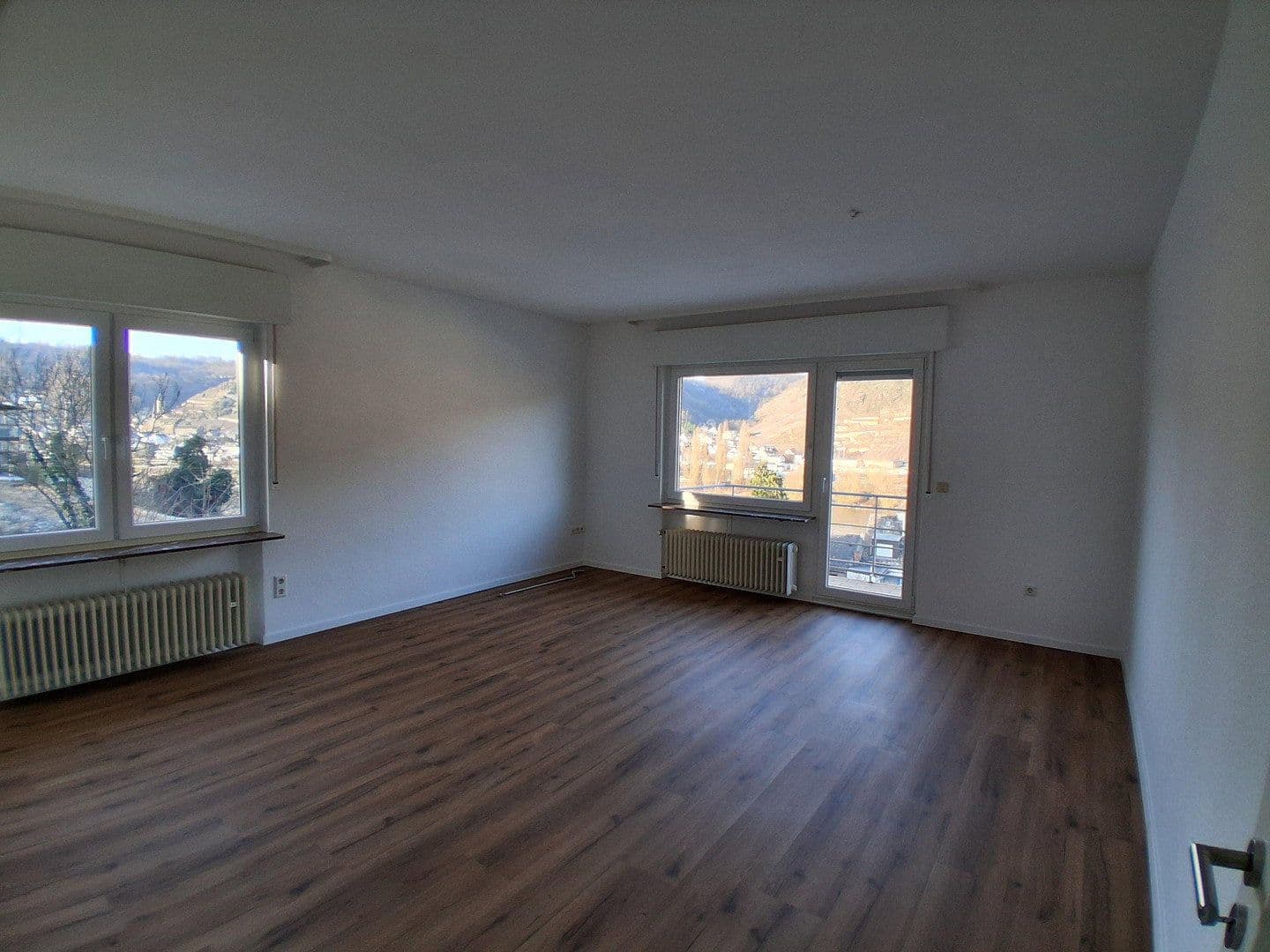 Pronájem bytu 4+1 107 m², Dieblich, Porýní-Falc Pronájem bytu 4+1 107 m², Dieblich, Porýní-Falc