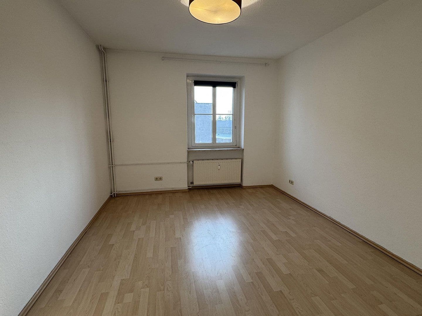 Pronájem bytu 2+1 49 m², Wallstraße 61, Schwerin, Mecklenburg-Vorpommern Pronájem bytu 2+1 49 m², Wallstraße 61, Schwerin, Mecklenburg-Vorpommern
