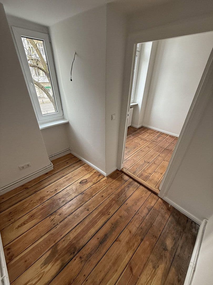 Pronájem bytu 3+1 107 m², Detmolder Straße, Berlin, Berlín Pronájem bytu 3+1 107 m², Detmolder Straße, Berlin, Berlín