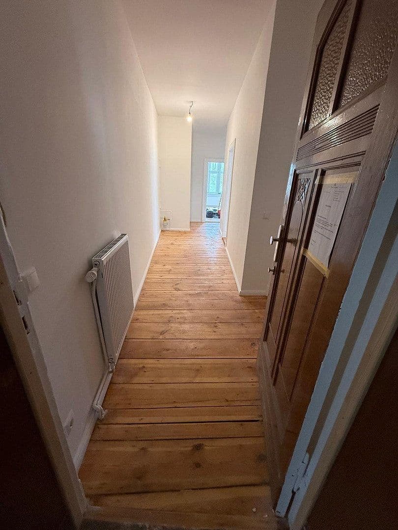 Pronájem bytu 3+1 107 m², Detmolder Straße, Berlin, Berlín Pronájem bytu 3+1 107 m², Detmolder Straße, Berlin, Berlín