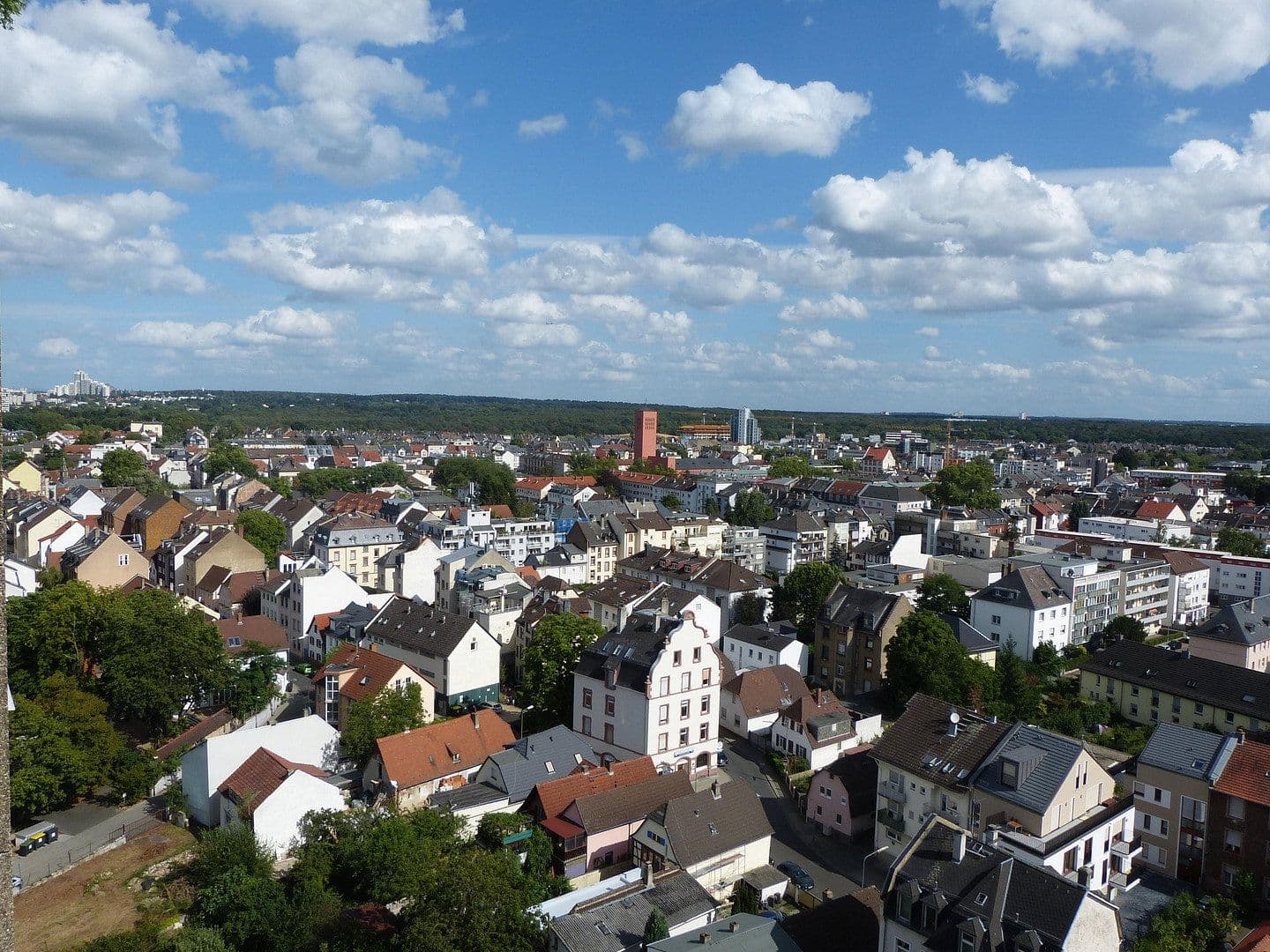 Pronájem bytu 3+1 83 m², Im Mainfeld 23, Frankfurt, Hessen Pronájem bytu 3+1 83 m², Im Mainfeld 23, Frankfurt, Hessen