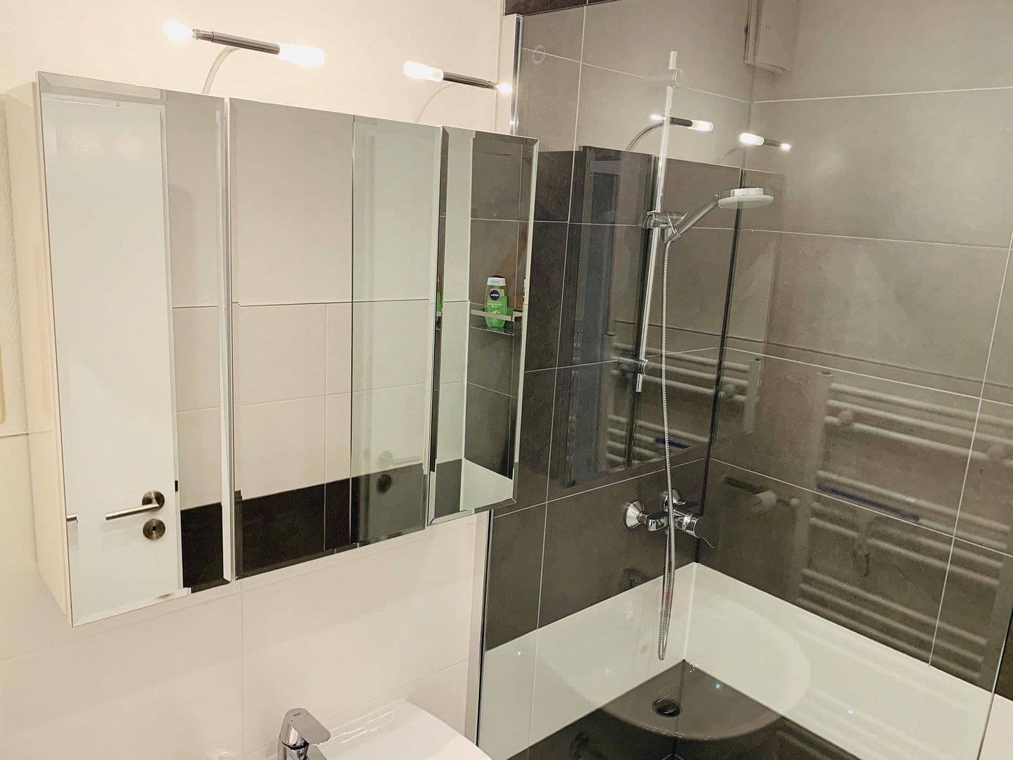 Prodej bytu 3+1 67 m², Herrmann-Leichtlin-Str. 10, Karlsruhe, Bádensko-Württembersko Prodej bytu 3+1 67 m², Herrmann-Leichtlin-Str. 10, Karlsruhe, Bádensko-Württembersko