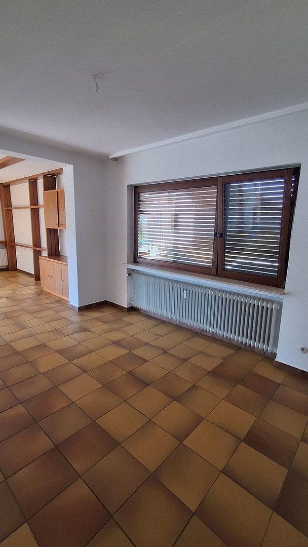 Pronájem bytu 3+kk 105 m², Goethestraße, Langgöns, Hessen Pronájem bytu 3+kk 105 m², Goethestraße, Langgöns, Hessen