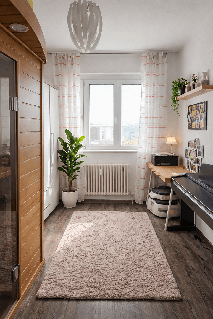 Prodej bytu 4+1 90 m², Reutlingen, Bádensko-Württembersko Prodej bytu 4+1 90 m², Reutlingen, Bádensko-Württembersko