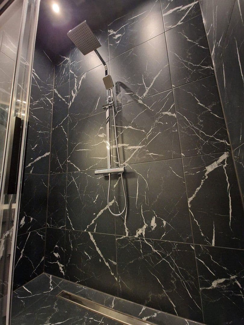 Pronájem bytu 1+1 40 m², Giesebrechtstr. 5, BErlin, Berlín Pronájem bytu 1+1 40 m², Giesebrechtstr. 5, BErlin, Berlín