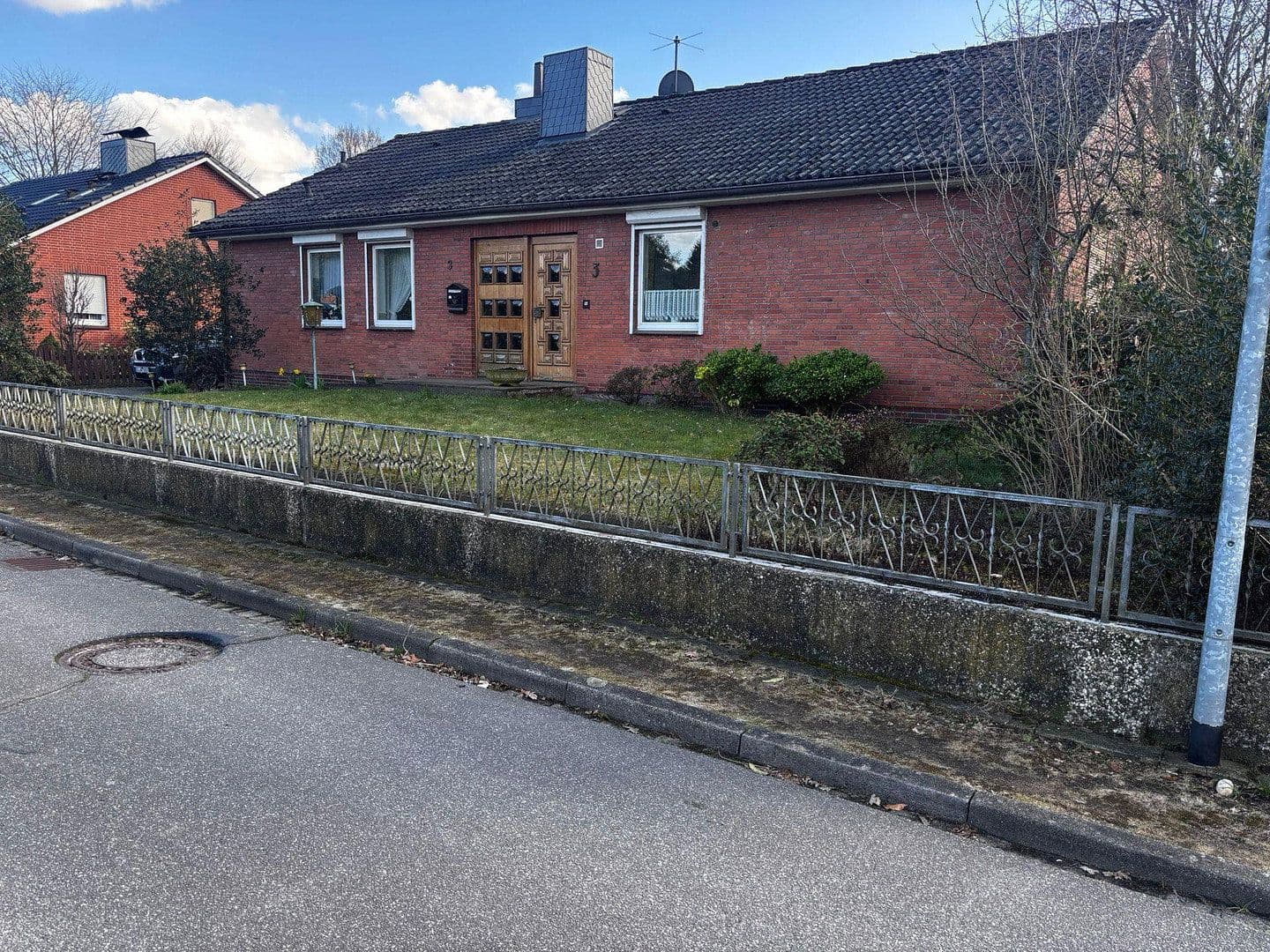 Prodej domu 200 m², pozemek 990 m², Wohltorf, Šlesvicko-Holštýnsko Prodej domu 200 m², pozemek 990 m², Wohltorf, Šlesvicko-Holštýnsko