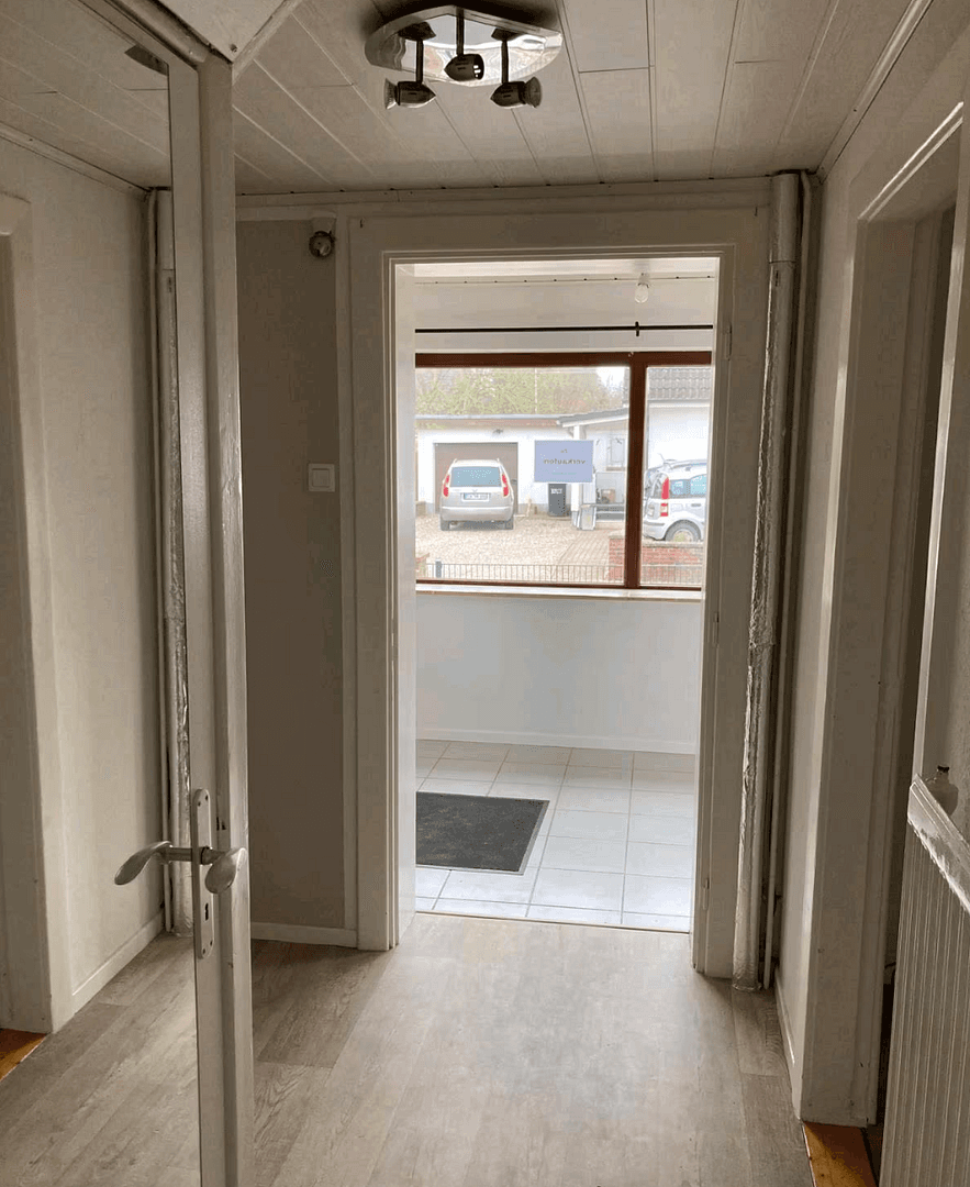 Prodej domu 212 m², pozemek 1.870 m², Bergstraße 13, Damendorf, Šlesvicko-Holštýnsko Prodej domu 212 m², pozemek 1.870 m², Bergstraße 13, Damendorf, Šlesvicko-Holštýnsko