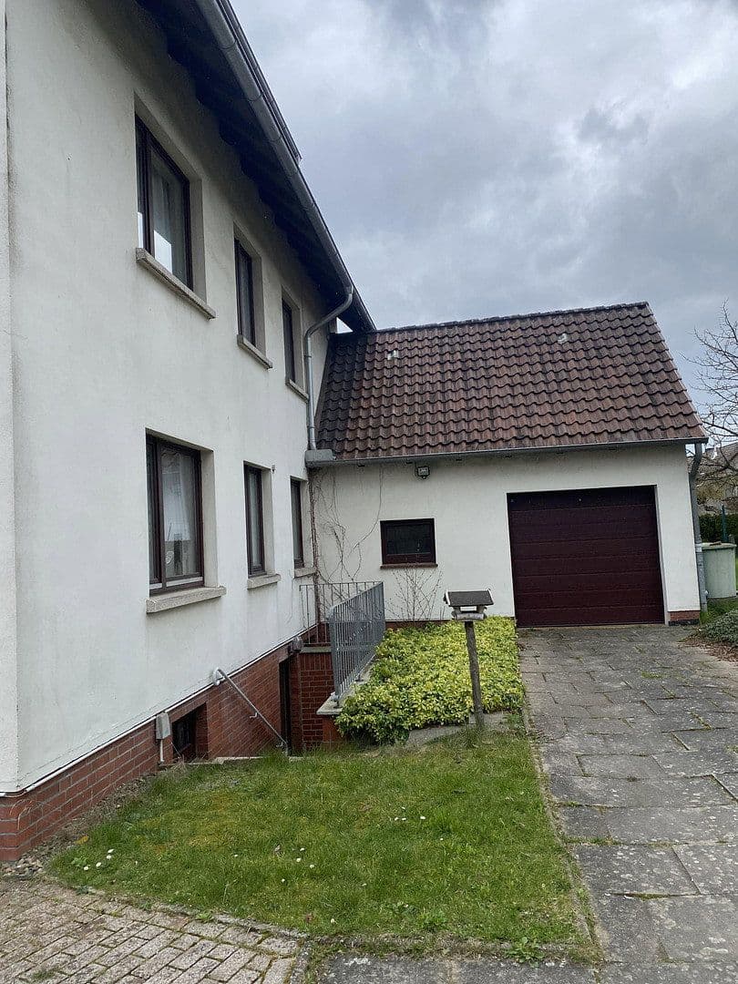 Prodej domu 198 m², pozemek 1.410 m², Bad Nenndorf, Dolní Sasko Prodej domu 198 m², pozemek 1.410 m², Bad Nenndorf, Dolní Sasko