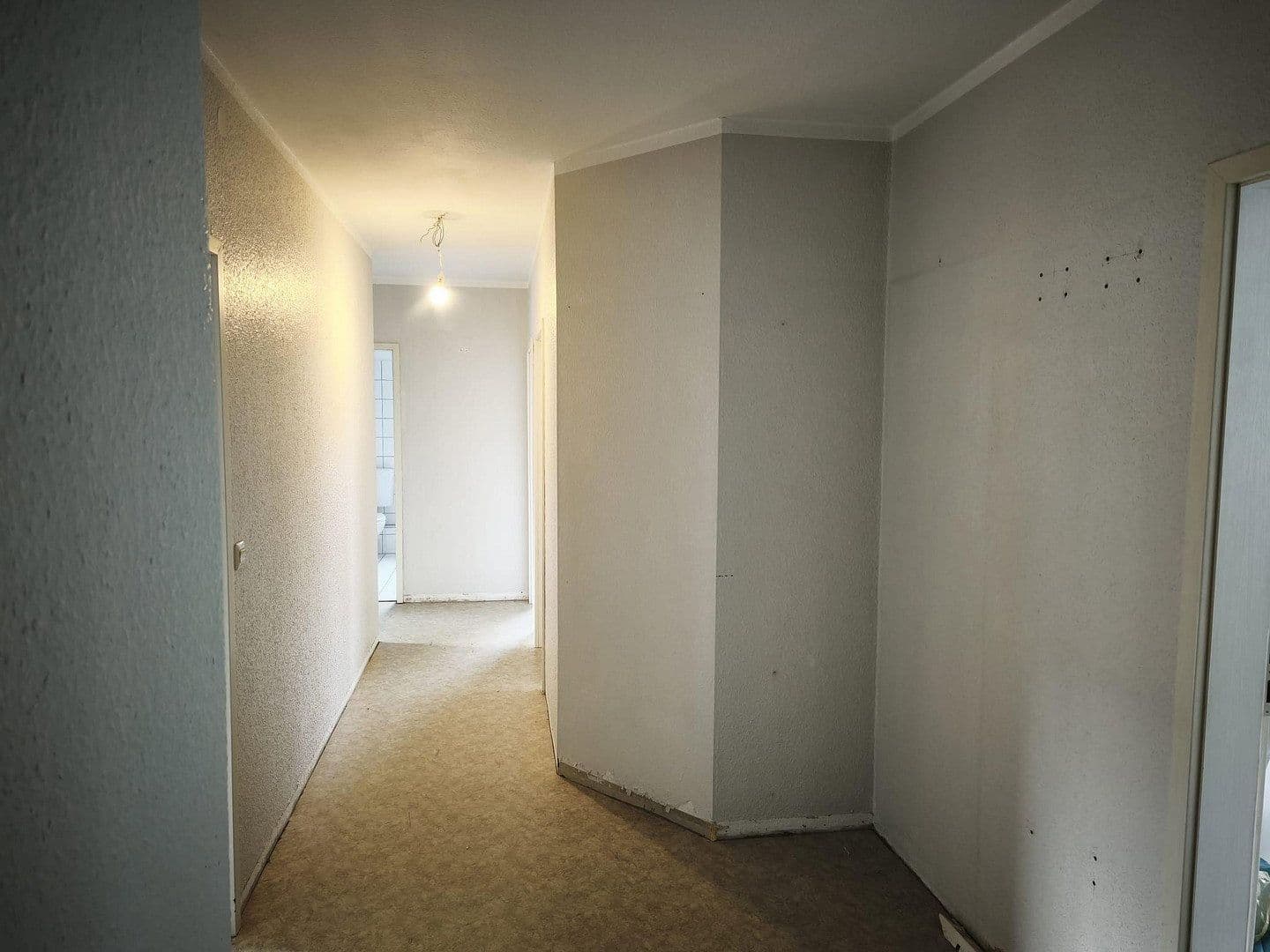 Prodej bytu 4+1 98 m², Bielefeld-Theesen, Severní Porýní-Vestfálsko Prodej bytu 4+1 98 m², Bielefeld-Theesen, Severní Porýní-Vestfálsko