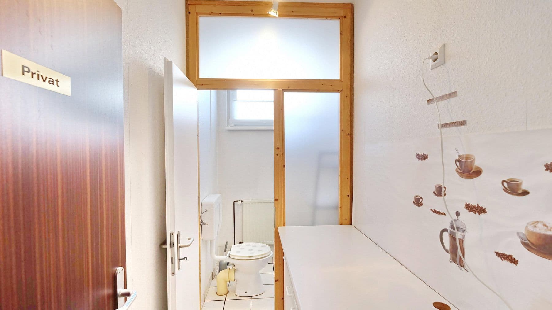 Pronájem nebytového prostoru 436 m², Wolfenbüttel, Dolní Sasko Pronájem nebytového prostoru 436 m², Wolfenbüttel, Dolní Sasko