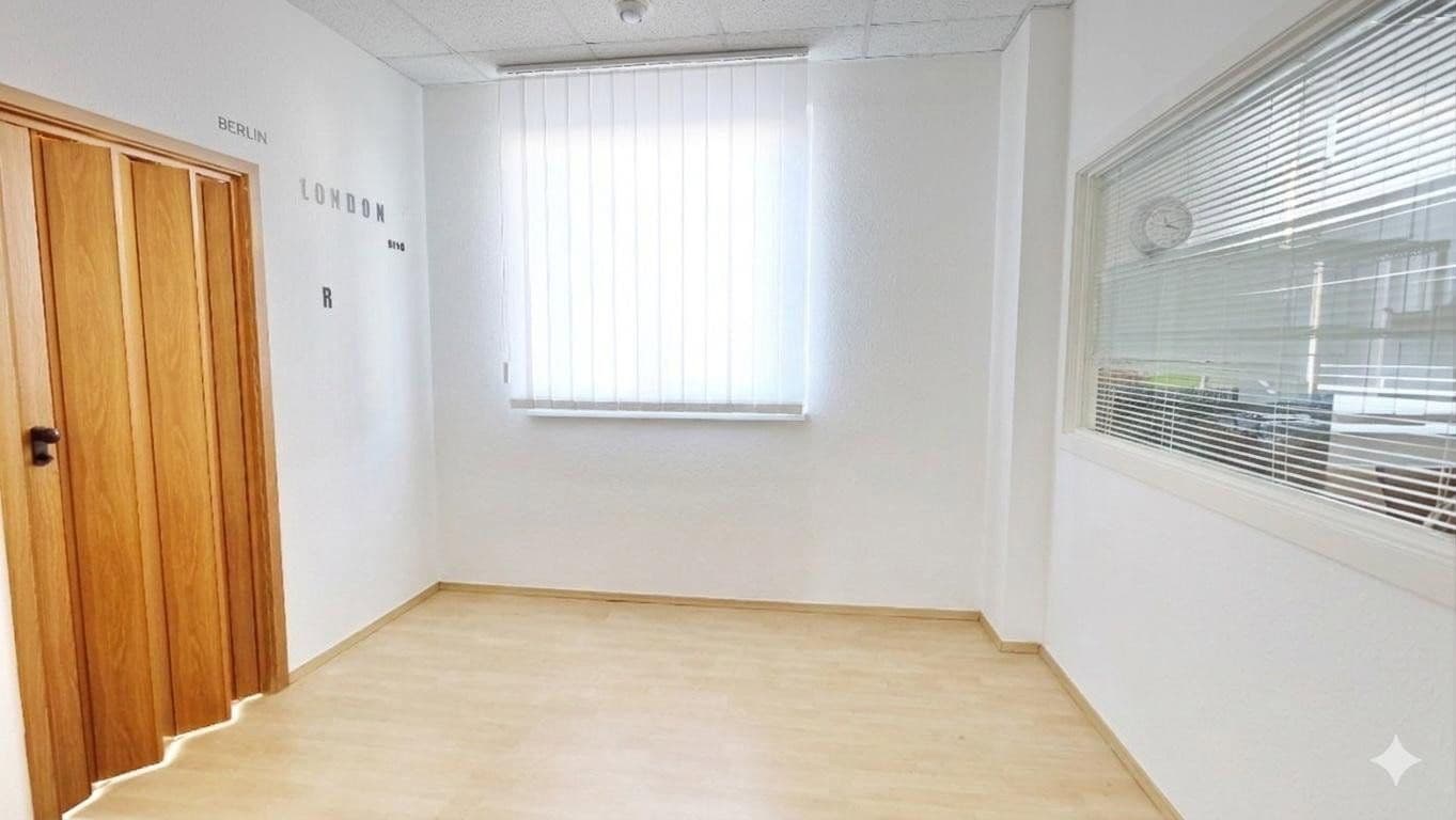Pronájem nebytového prostoru 436 m², Wolfenbüttel, Dolní Sasko Pronájem nebytového prostoru 436 m², Wolfenbüttel, Dolní Sasko