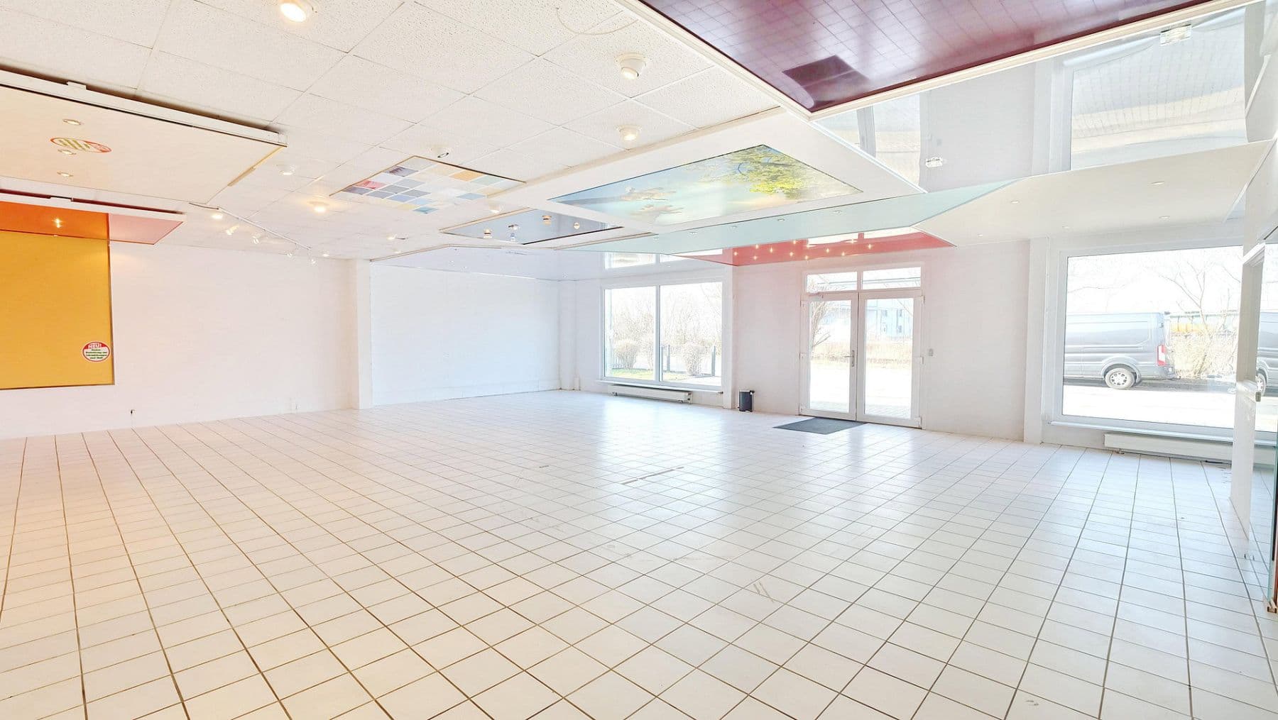 Pronájem nebytového prostoru 436 m², Wolfenbüttel, Dolní Sasko Pronájem nebytového prostoru 436 m², Wolfenbüttel, Dolní Sasko